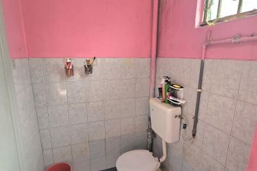 Flat Taman Ungku Tun Aminah