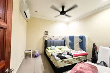 Villa Koi Bandar Selesa Jaya