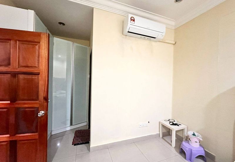 Villa Koi Bandar Selesa Jaya