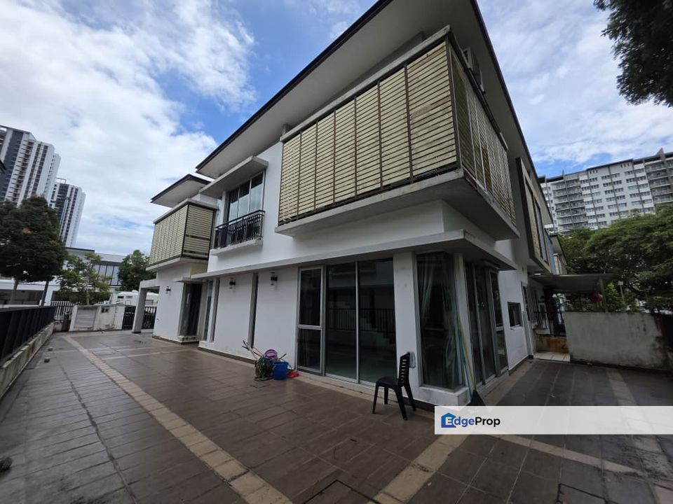 Nusa idaman 8 , Johor, Johor Bahru