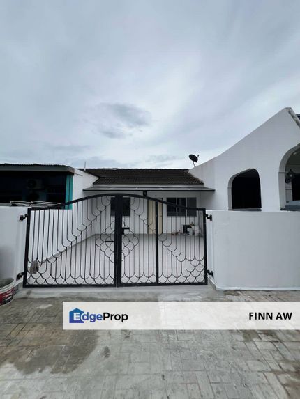 Fully Renovated Taman Teratai Single Storey Low Cost , Johor, Johor Bahru