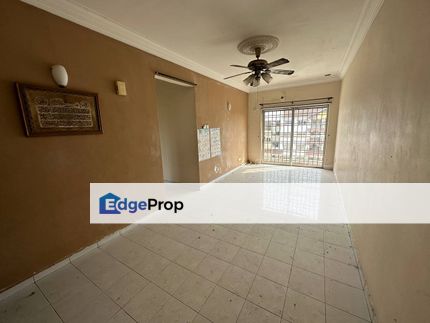 Corner Partially Renovated Sri Kenari Apartment, Johor, Tampoi