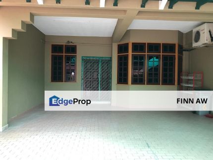 Partial furnished Taman Pelangi Double Storey Terrace House  , Johor, Johor Bahru