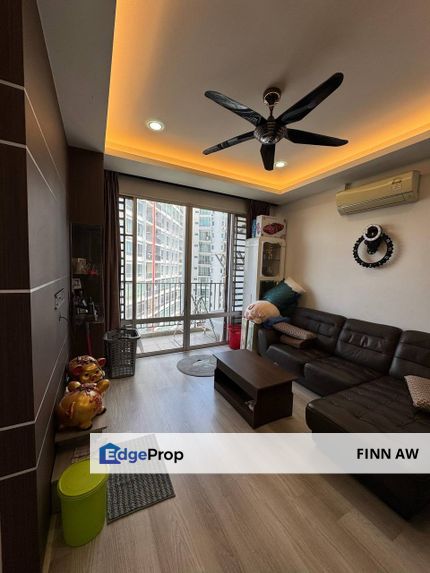 Fully Renovated Greenfield Regency , Johor, Tampoi
