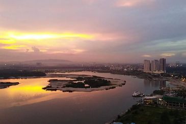 Royal Strand @ Country Garden Danga Bay