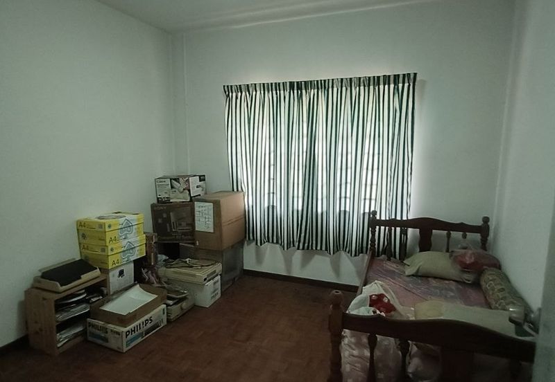 Lily & Jasmine Apartment