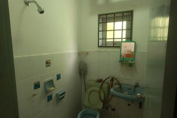 Lily & Jasmine Apartment