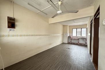 Flat Taman Ungku Tun Aminah