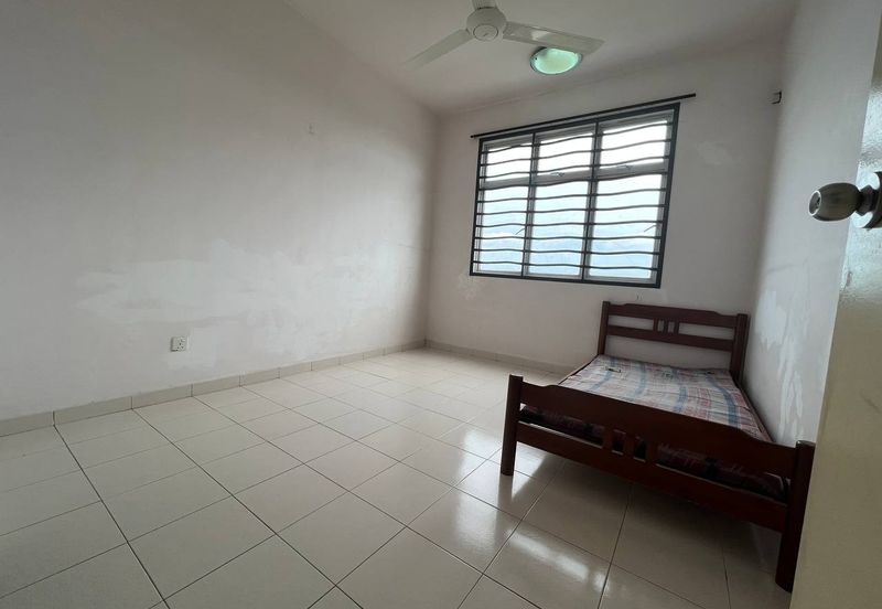 Villa Krystal, Bandar Selesa Jaya