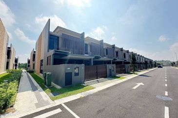 Aurora Resort Villas