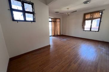 Taman Sutera Perling