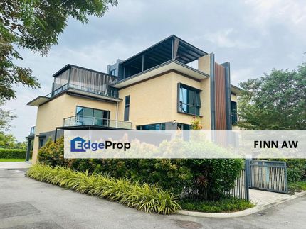 Fully Renovated Cluster Villas + Open Terrace House, Johor, Johor Bahru