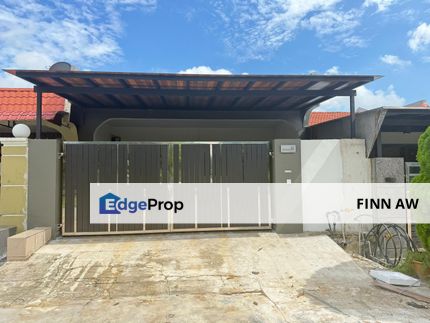 ⁠Fully Renovated Taman Skudai Baru Single Storey Terrace House, Johor, Skudai