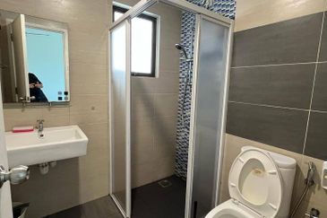 Ujana Executive Apartment