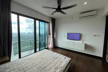 Almas Suites @ Puteri Harbour