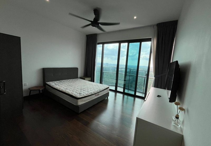 Almas Suites @ Puteri Harbour