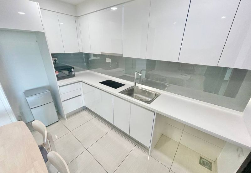 Almas Suites @ Puteri Harbour