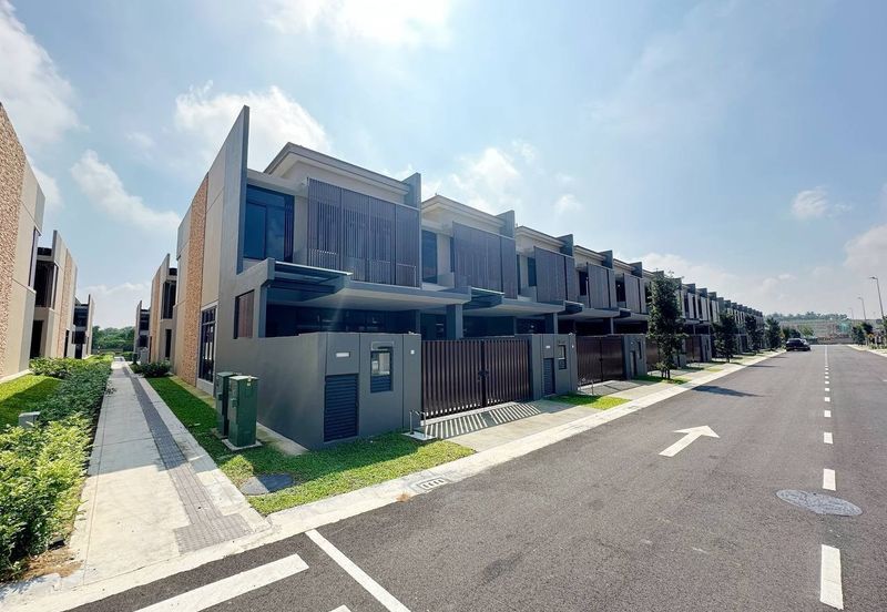 Aurora Resort Villas