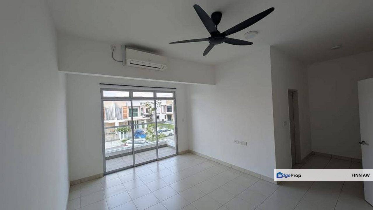 Partially Renovated Aspira Lakehomes 2 Storey Terrace House, Johor, Gelang Patah