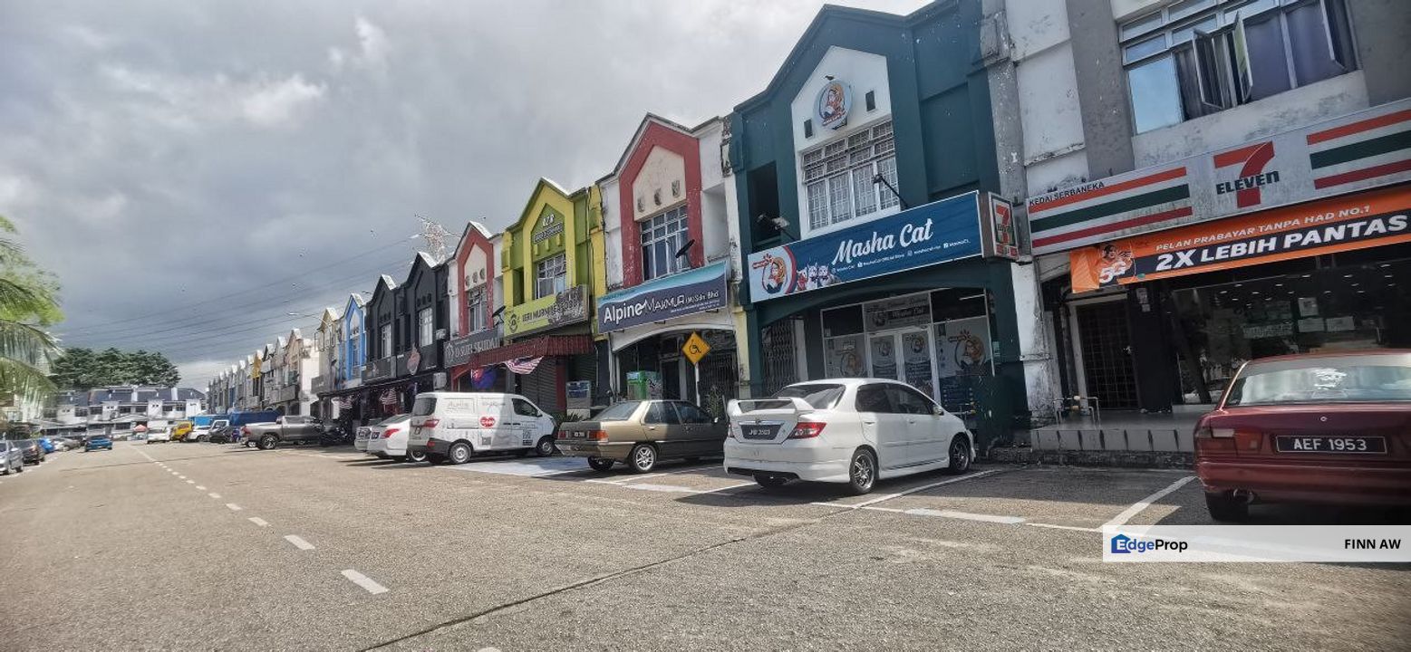 Taman Universiti Double Storey Shoplot, Johor, Skudai
