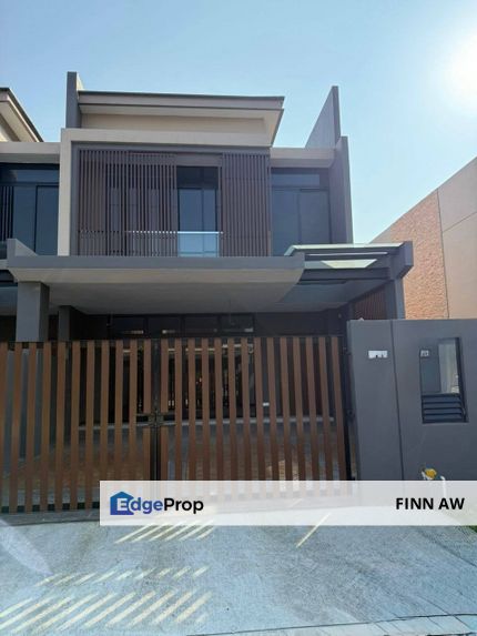Endlot Brand New Unit Aurora Sentral 2 Storey Terrace House, Johor, 