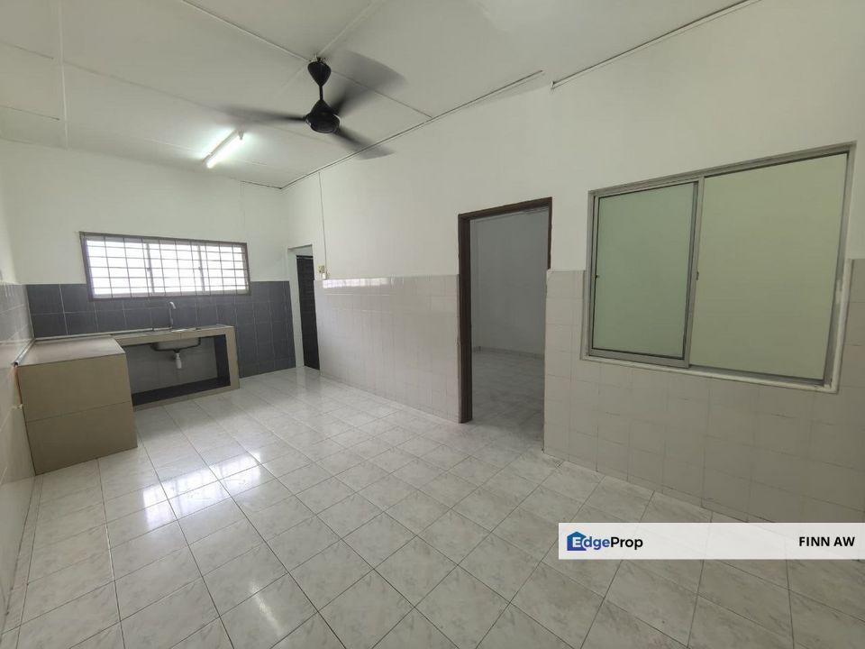 Taman U Full Loan and Renovation Unit For Sales , Johor, Skudai