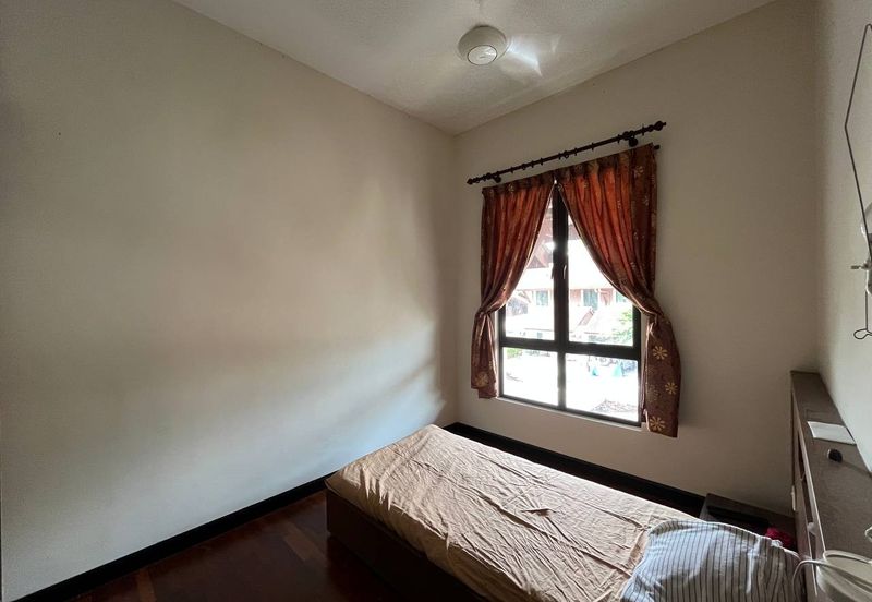 Bayou Creek, Leisure Farm