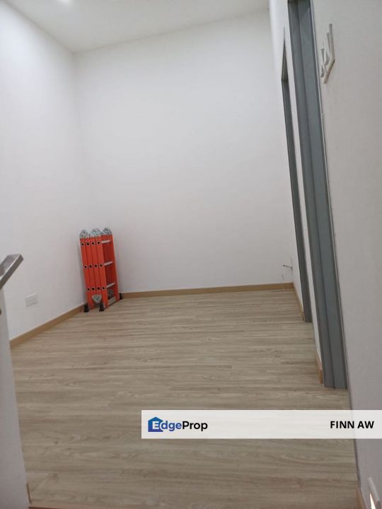 Renovated LA Garden Double Storey For Sales, Johor, Kangkar Pulai