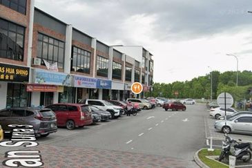 68 Avenue @ Gelang Patah