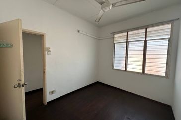 Taman Nusa Perintis 1