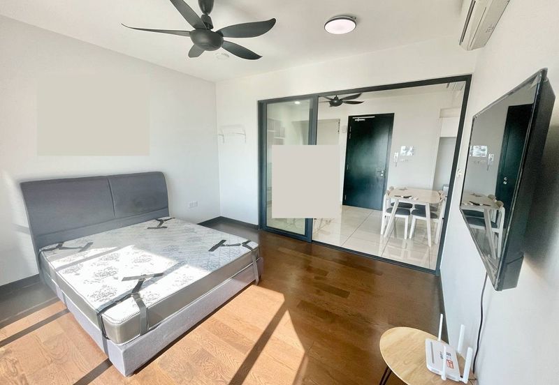 Almas Suites @ Puteri Harbour