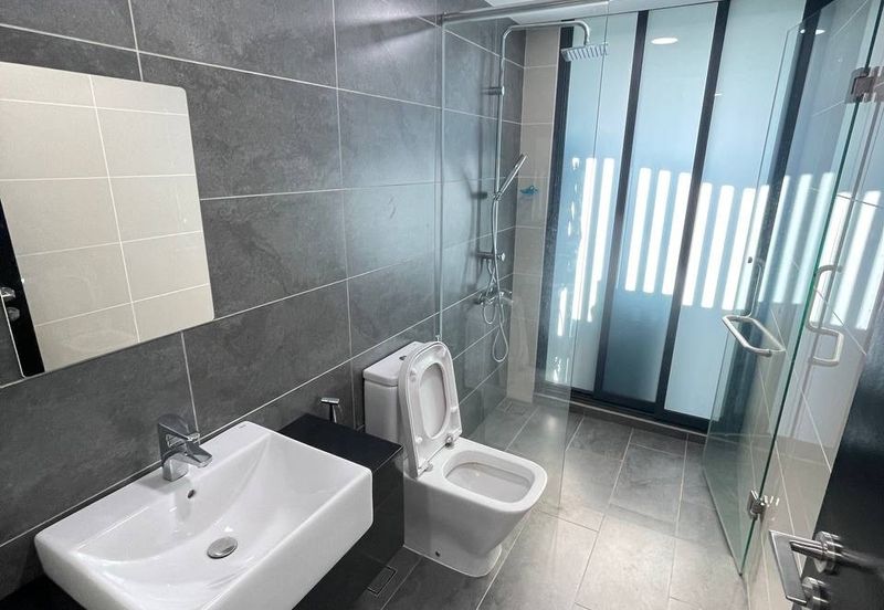 Almas Suites @ Puteri Harbour