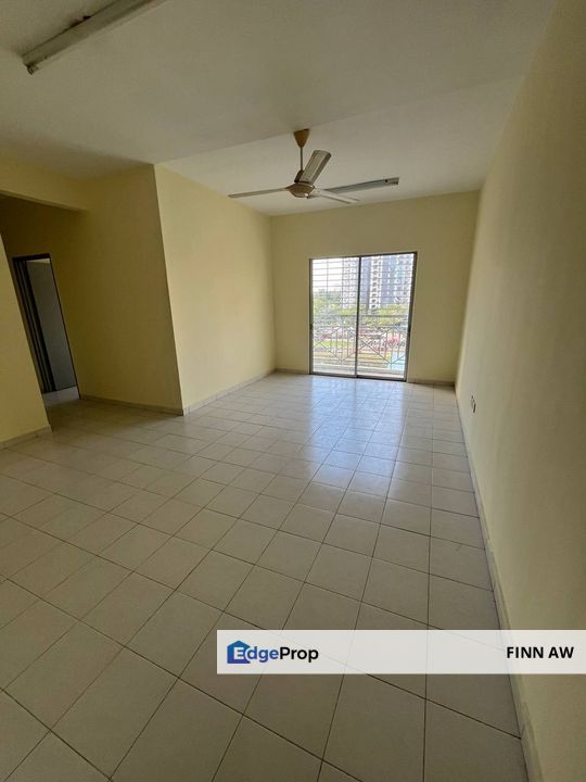 Partially Furnished Larkin Idaman Apartment, Johor, Johor Bahru