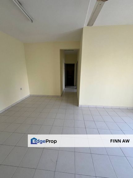 Partially Furnished Larkin Idaman Apartment, Johor, Johor Bahru