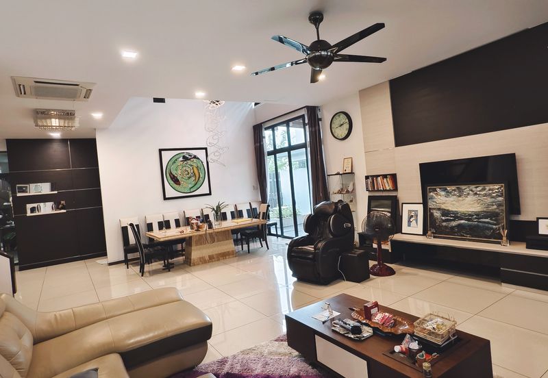 The Straits View Residences