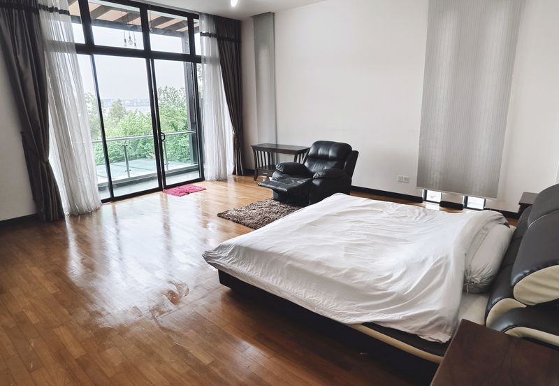 The Straits View Residences