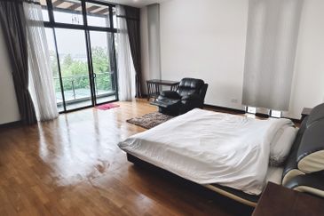 The Straits View Residences