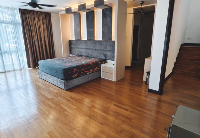 The Straits View Residences