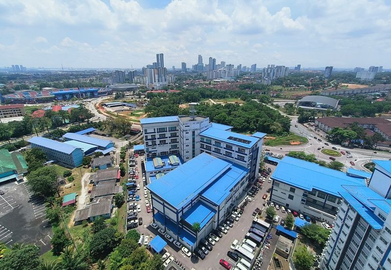 SKS Habitat Apartment, Larkin