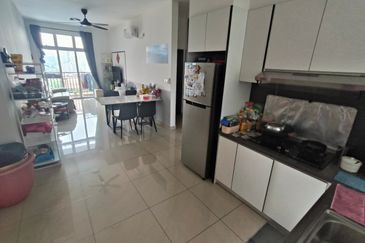 SKS Habitat Apartment, Larkin