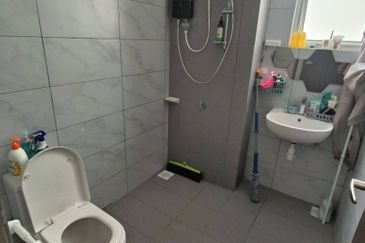 SKS Habitat Apartment, Larkin