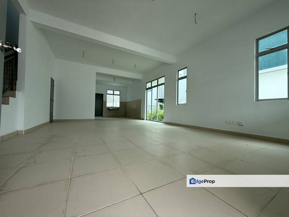 Pulai Indah Double Storey Cluster House For Sale, Johor, Kangkar Pulai