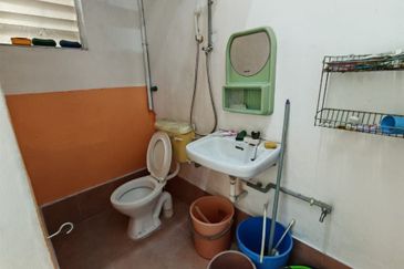 Taman Pulai Utama Flat