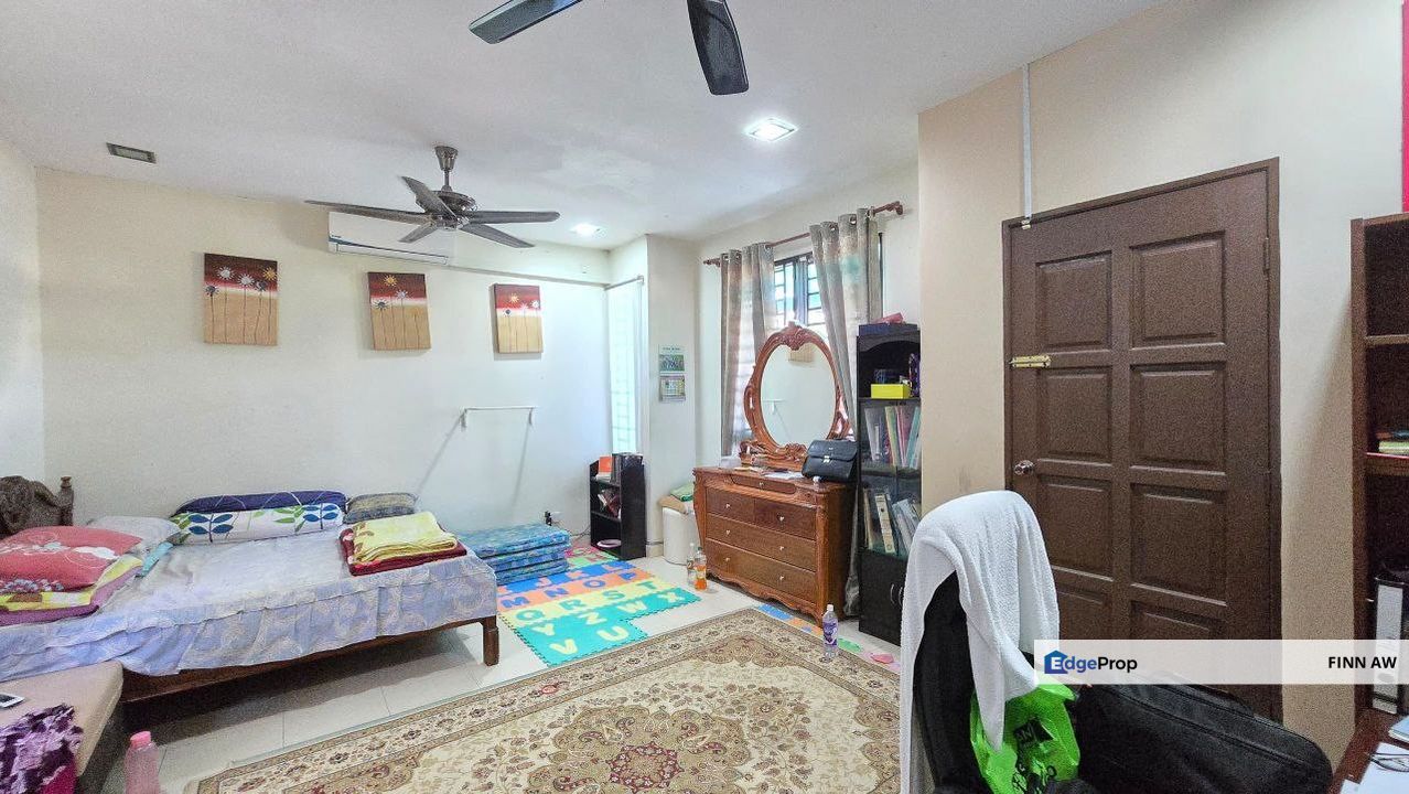 Pulai Indah Double Storey Cluster House For Sale, Johor, Kangkar Pulai