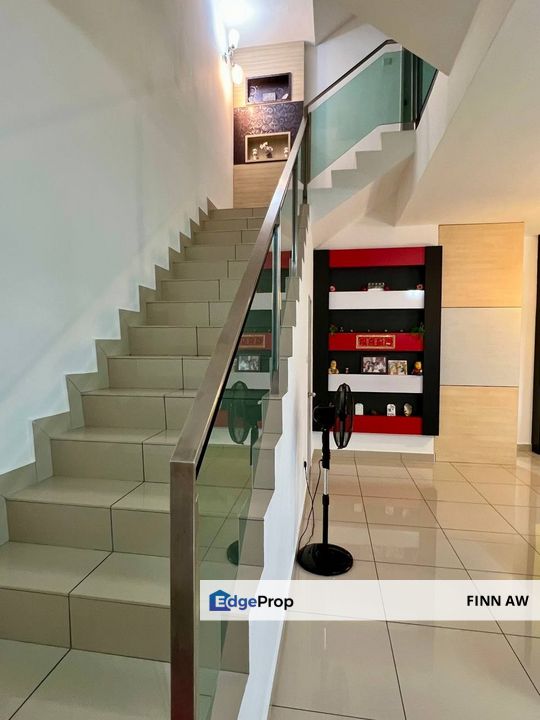 Taman Mutiara Mas 3 Storey Cluster House For Sale, Johor, Skudai