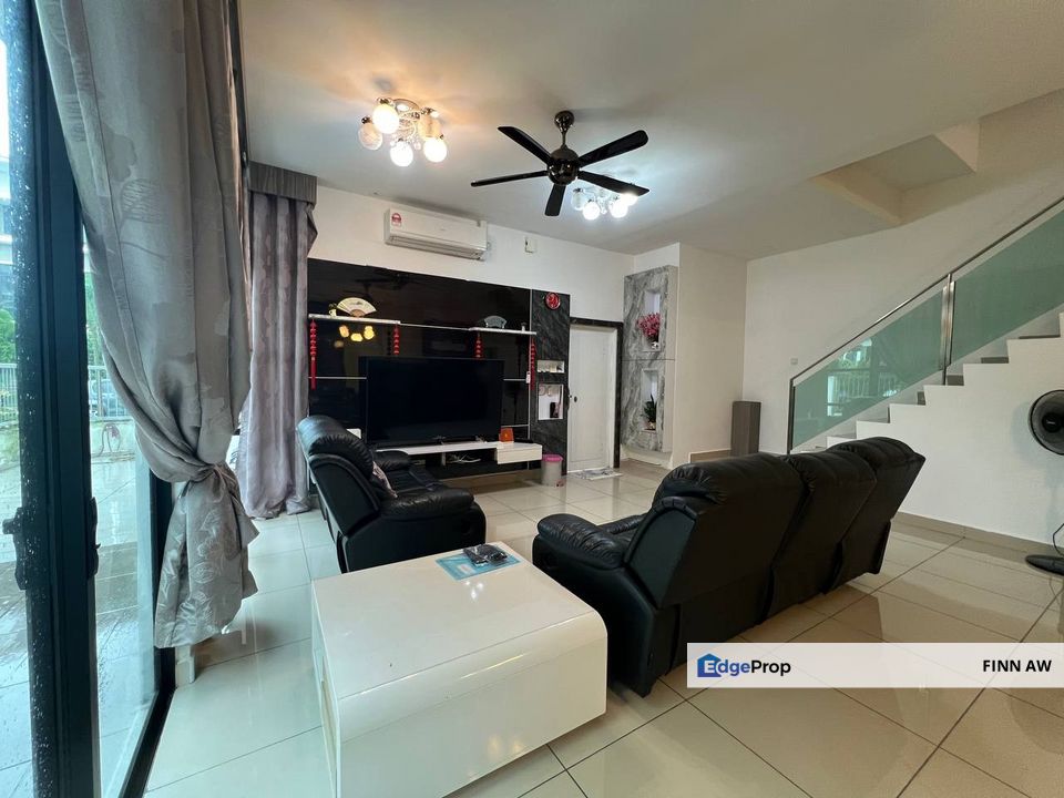 Taman Mutiara Mas 3 Storey Cluster House For Sale, Johor, Skudai