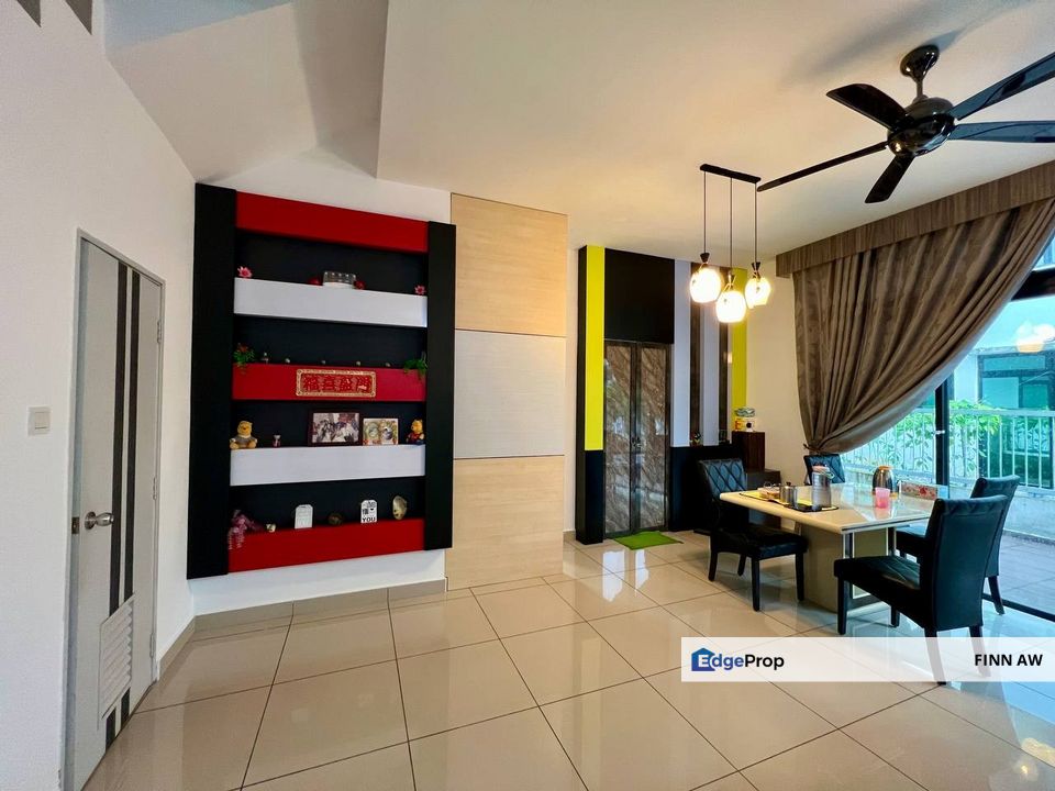 Taman Mutiara Mas 3 Storey Cluster House For Sale, Johor, Skudai