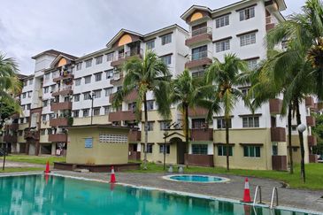 Sri Kenari Apartment