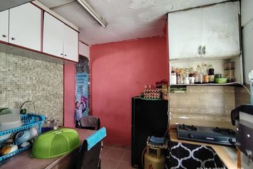 Flat Taman Ungku Tun Aminah