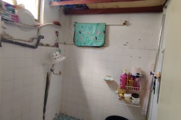 Flat Taman Ungku Tun Aminah